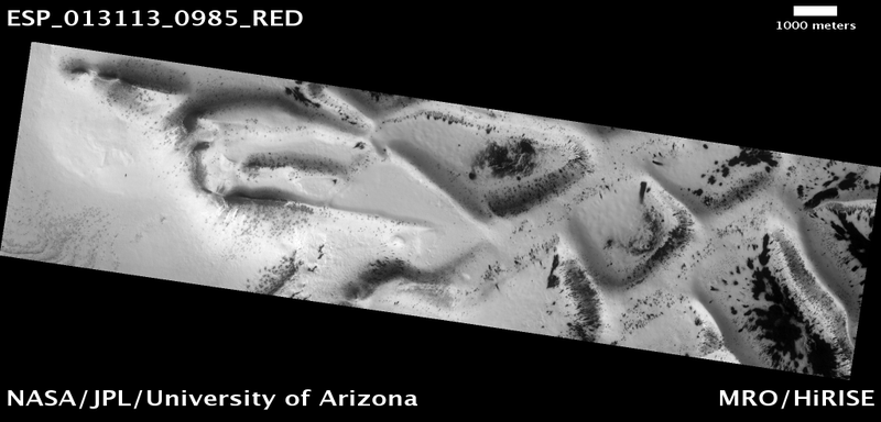 Illustration for article titled The Mysterious Honeycomb Structures on Mars